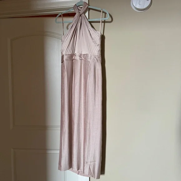 NWT Esther & Co. Luxe Galilee Dress - Picture 6 of 9